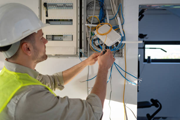 Best Electrical Outlet Repair  in Richmond Heights, OH
